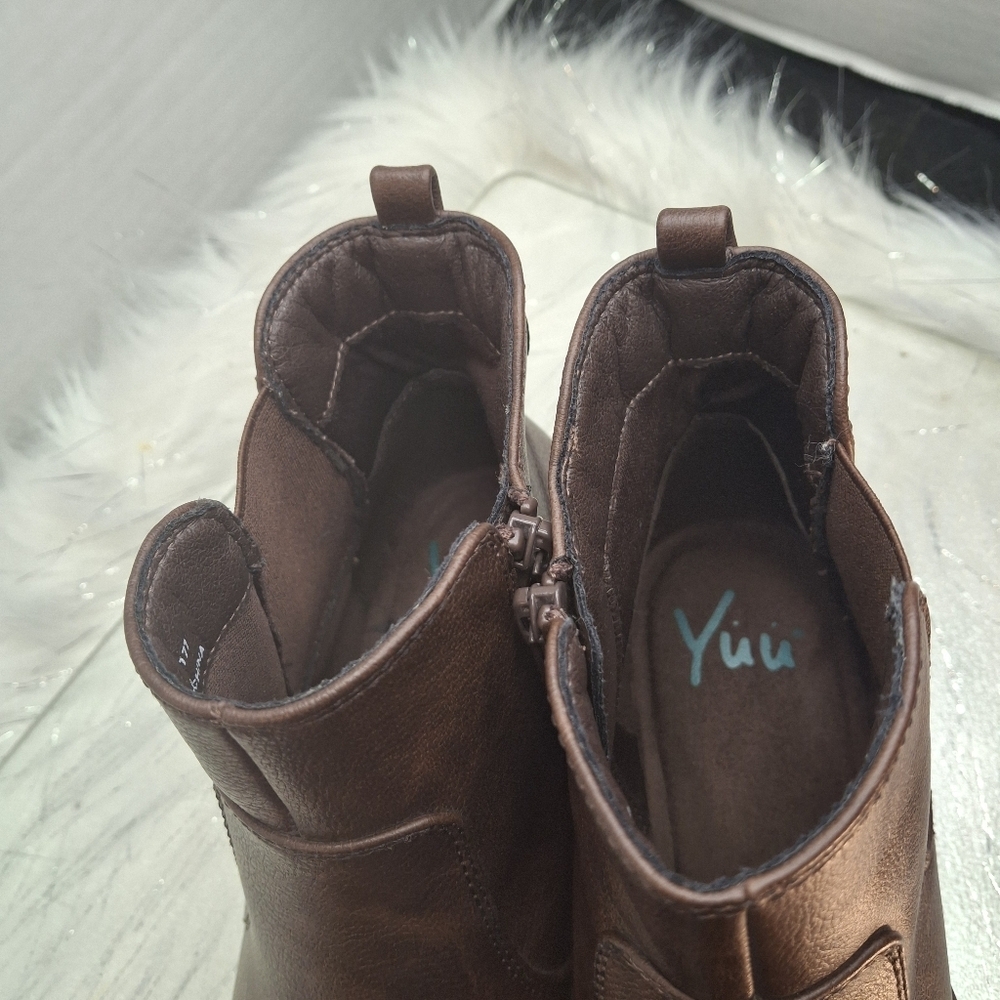 Yuu Brina Chelsea Brown Leather Zipper Booties Boots   Women Size 9.5 - Picture 14 of 16